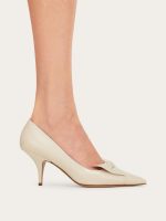 Ferragamo Soft bow pump - Image 2